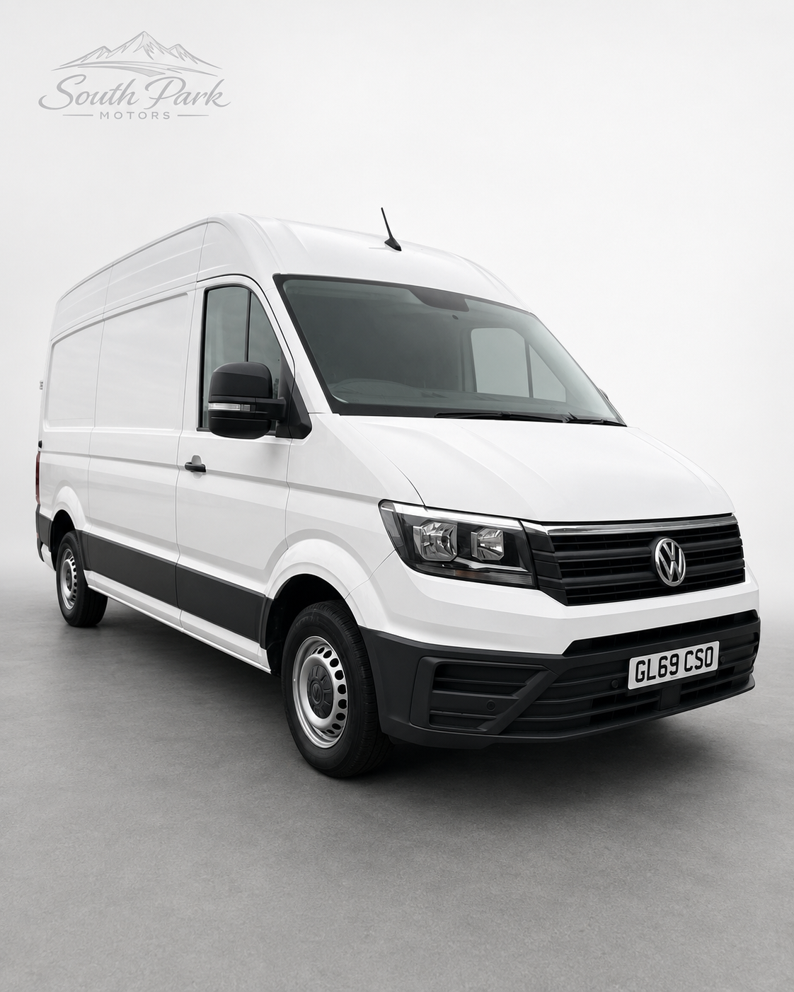 Volkswagen Crafter front view